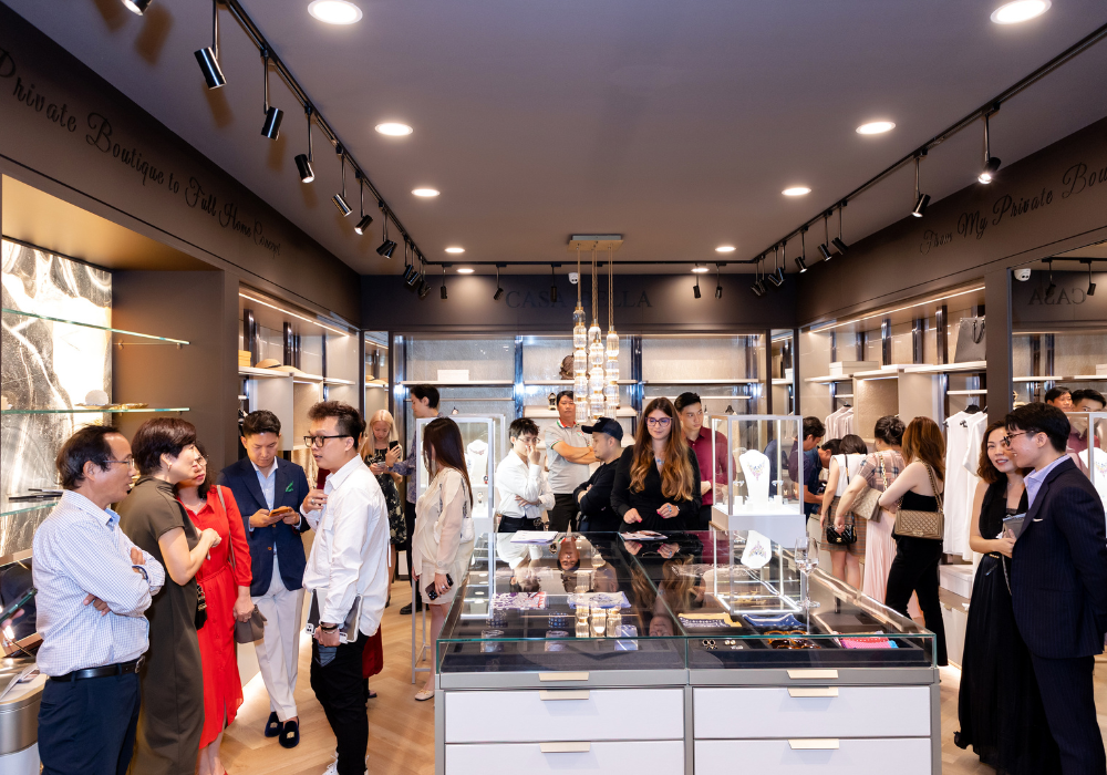 Ngắm nhìn toàn cảnh hệ tủ quần áo My Private Boutique sang trọng