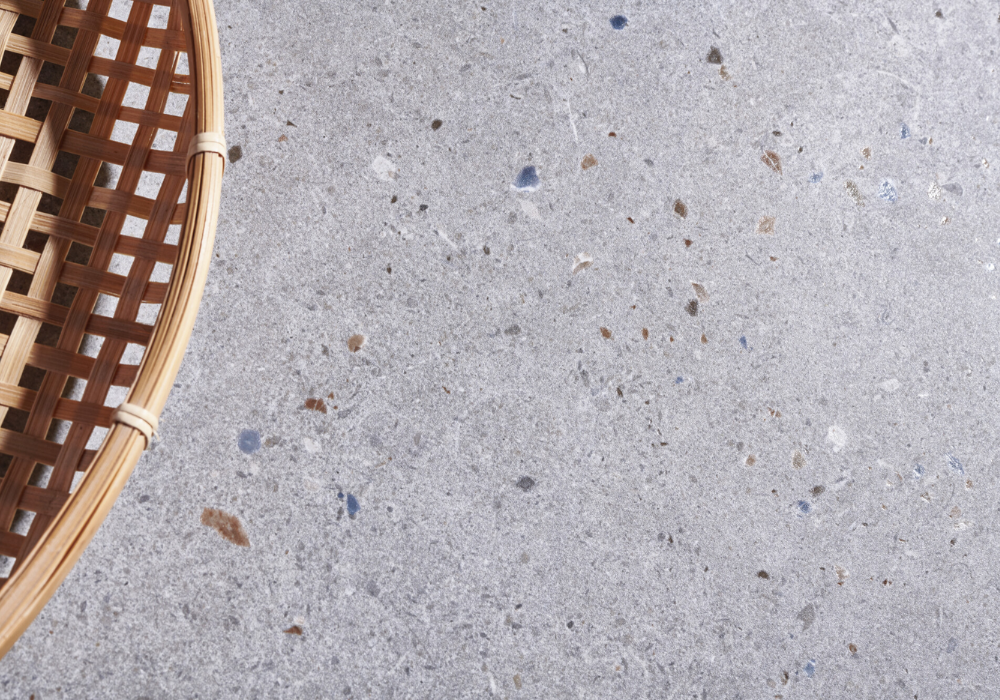 Terrazzo là một loại vật liệu được tạo thành từ nhiều yếu tố kết hợp