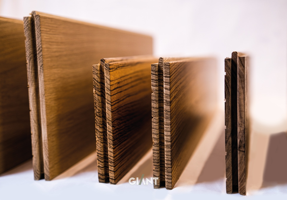 Sàn gỗ nguyên khối dày khoảng 2cm, rộng 6cm và có chiều dài khoảng 30-200cm