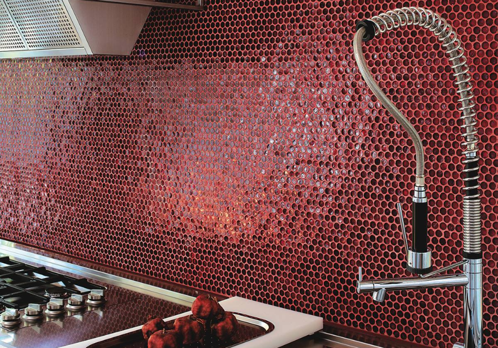 Gạch khảm thường được ốp khu vực backsplash phòng bếp