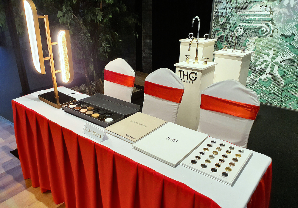 Casa Bella mang đến các sản phẩm gạch ốp lát, mosaic Sicis, thiết bị vệ sinh nhà tắm THG Paris tại gian hàng trưng bày